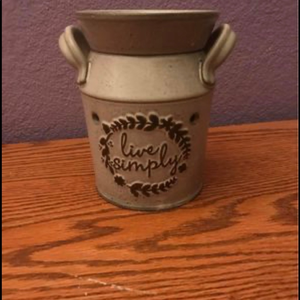 Scentsy warmer